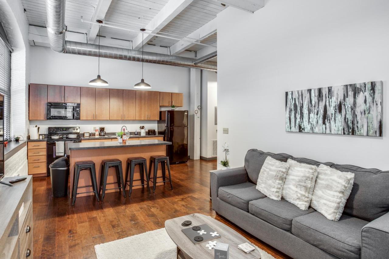 Ny Style Centric Loft With King Bed By Park Ave Apartment Rochester Ngoại thất bức ảnh